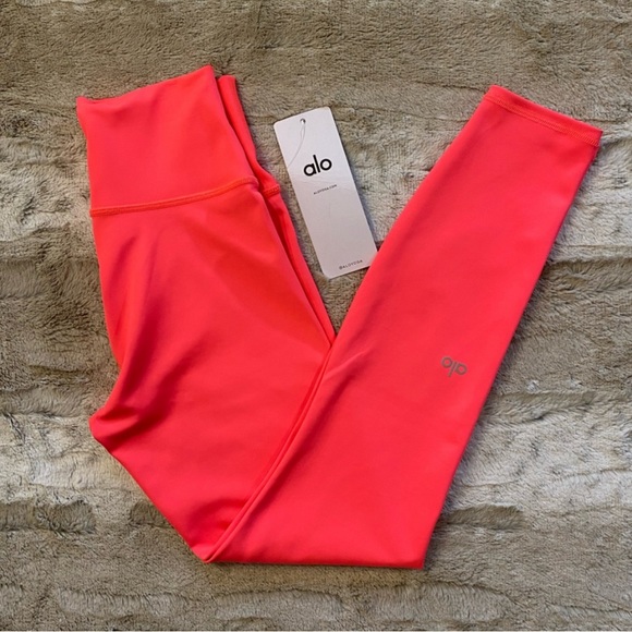 NWT💕ALO 7/8 High-Waist Airlift Legging in Fluorescent Pink Coral Size S - Picture 7 of 12